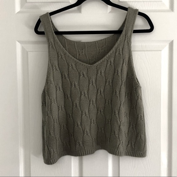 Tops - Knitted Tank Top in Olive Green